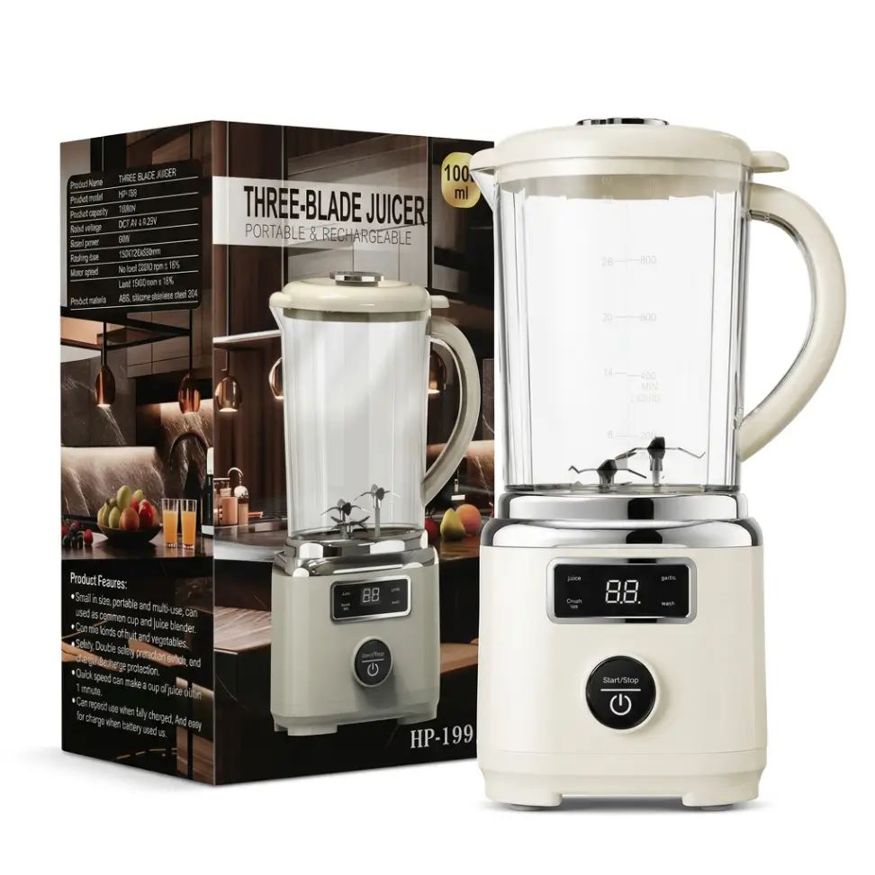 Rechargeable blender 3 Blades Ice Crushing Wireless Juicer