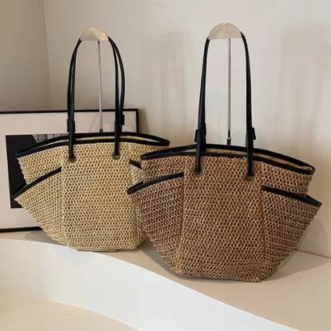 Fashionable Large-Capacity Straw Bag